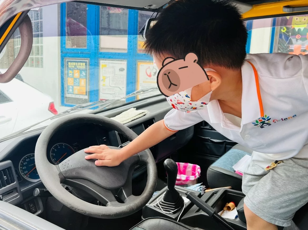 🚌娃娃車逃生演練🚌