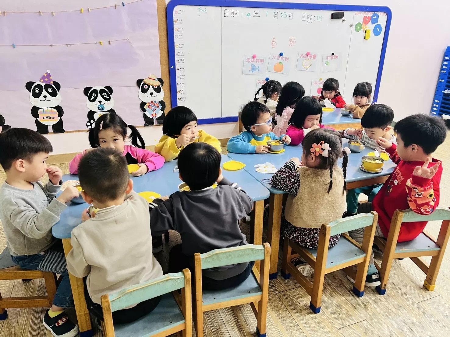 🍲圍爐聚首,掃除舊歲,迎向新春的美好🍲 🍲圍爐聚首,掃除舊歲,迎向新春的美好🍲