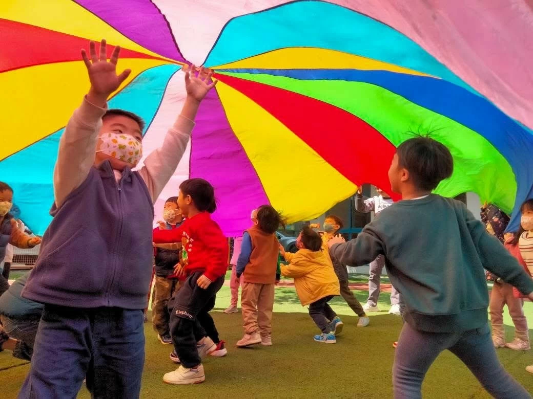 🌈彩虹傘遊戲‧快樂動起來! 🌈 🌈彩虹傘遊戲‧快樂動起來! 🌈