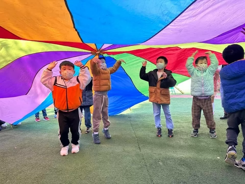 🌈彩虹傘遊戲‧快樂動起來! 🌈 🌈彩虹傘遊戲‧快樂動起來! 🌈
